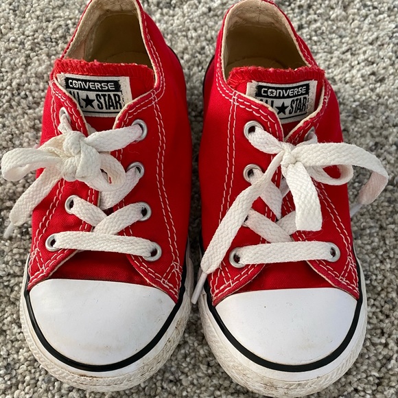red converse toddler size 9